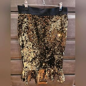 Thalia Sodi Zipper Back Gold and Black Sequin Pencil Skirt